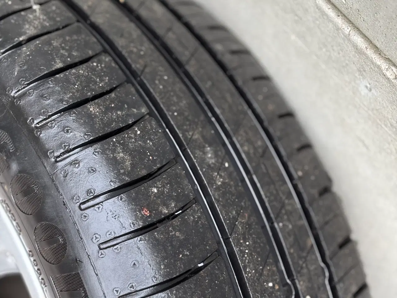 Billede 6 - Original 16 tommer Opel Corsa fælge med sommerdæk