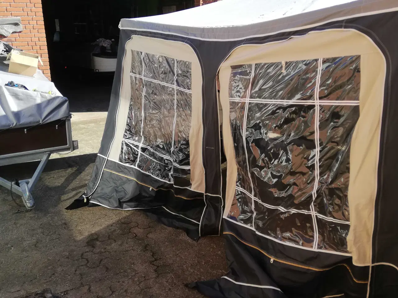 Billede 20 - Vi har fyldt lageret med campleter.