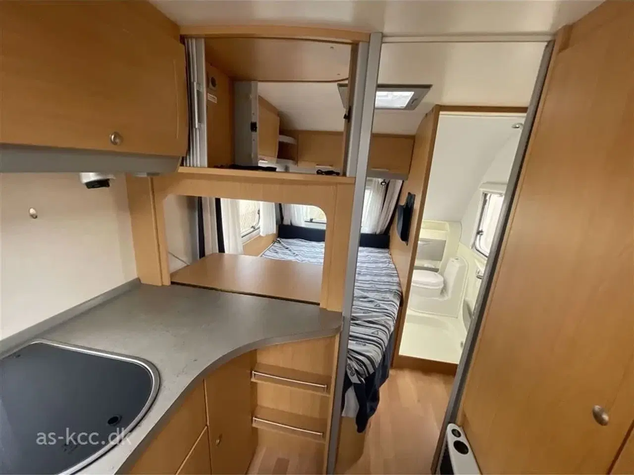 Billede 8 - 2004 - Knaus Azur 500 FU   Knaus Azur 500 FU dobbeltseng