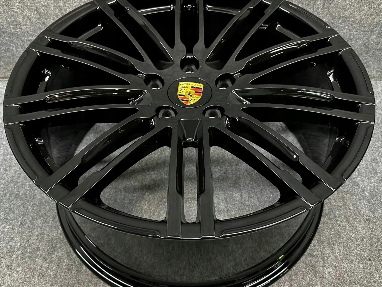 Billede 2 - ALUFÆLGE PORSCHE CAYENNE E3 7P5 21"