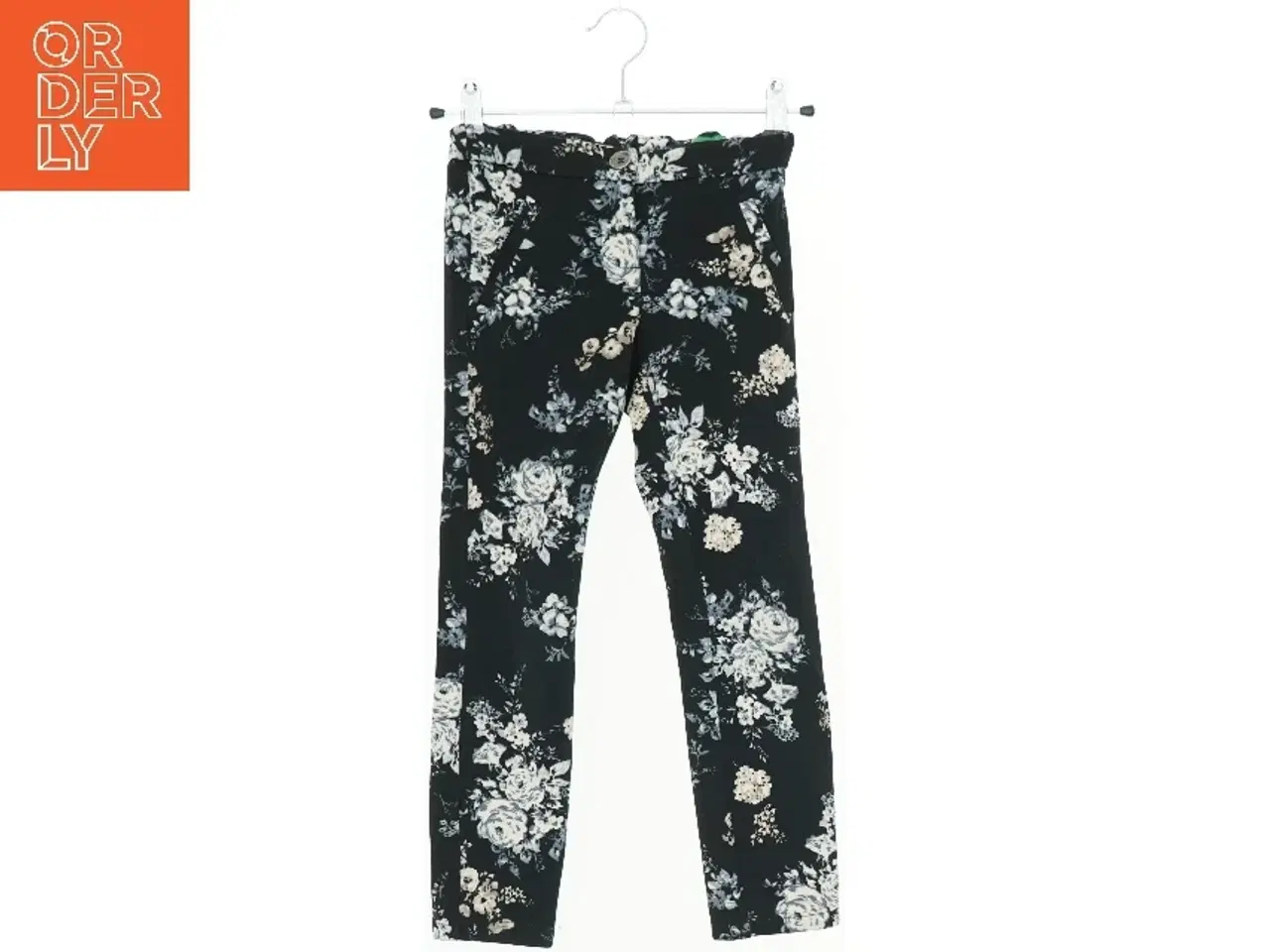 Billede 1 - Bukser med blomsterprint fra United Colors Of Benetton (str. 110)