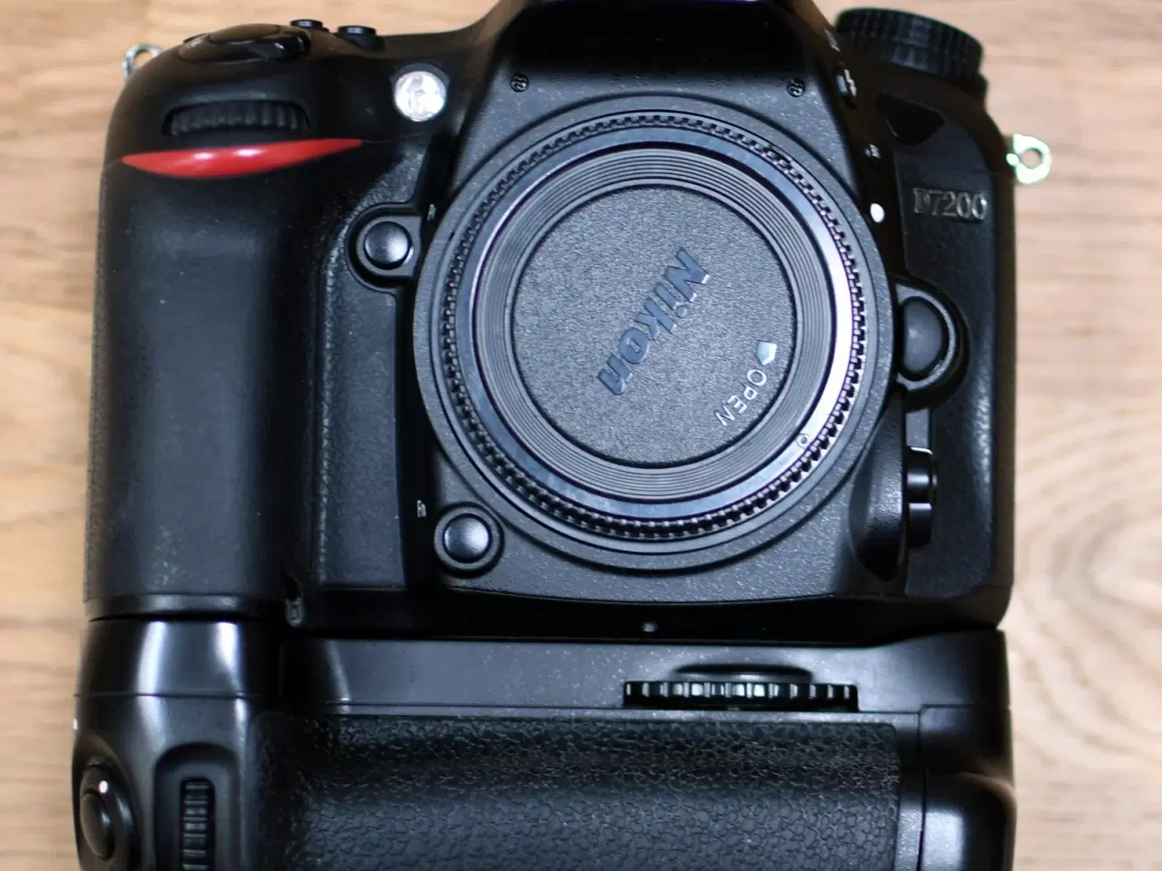 Billede 4 - NIKON D7200 spejlrefleks m/batteripakke/greb.