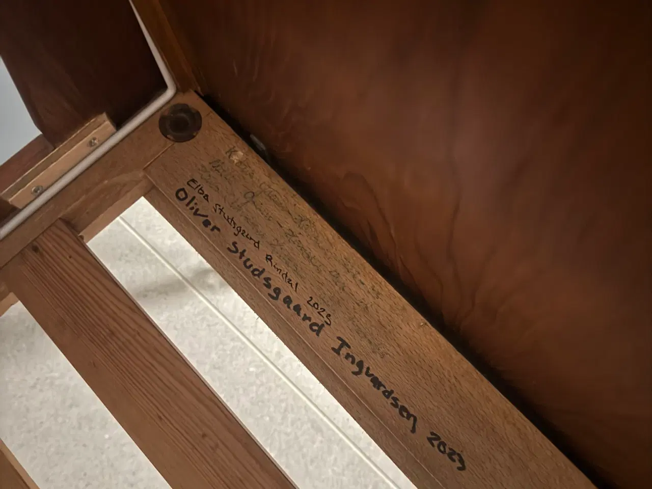 Billede 5 - Tremmeseng i teaktræ (generationsseng)