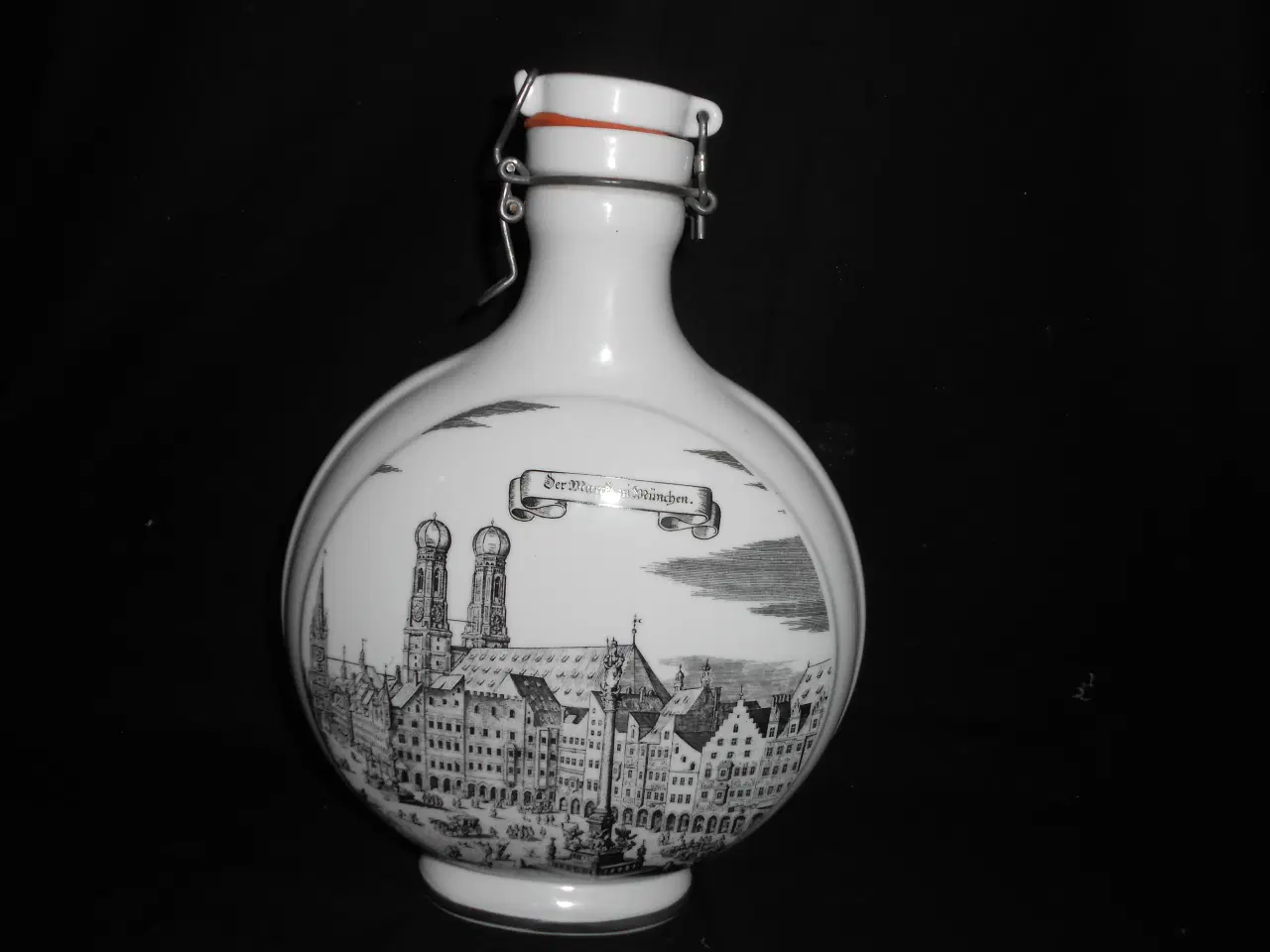 Billede 2 - Stor Porcelæn kande motiv af München 31 cm høj