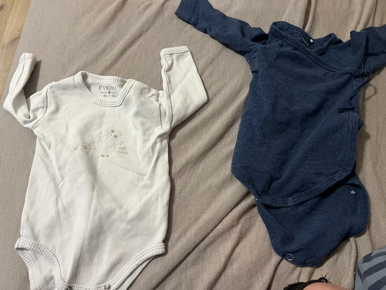 Billede 6 - Babytøj str 56