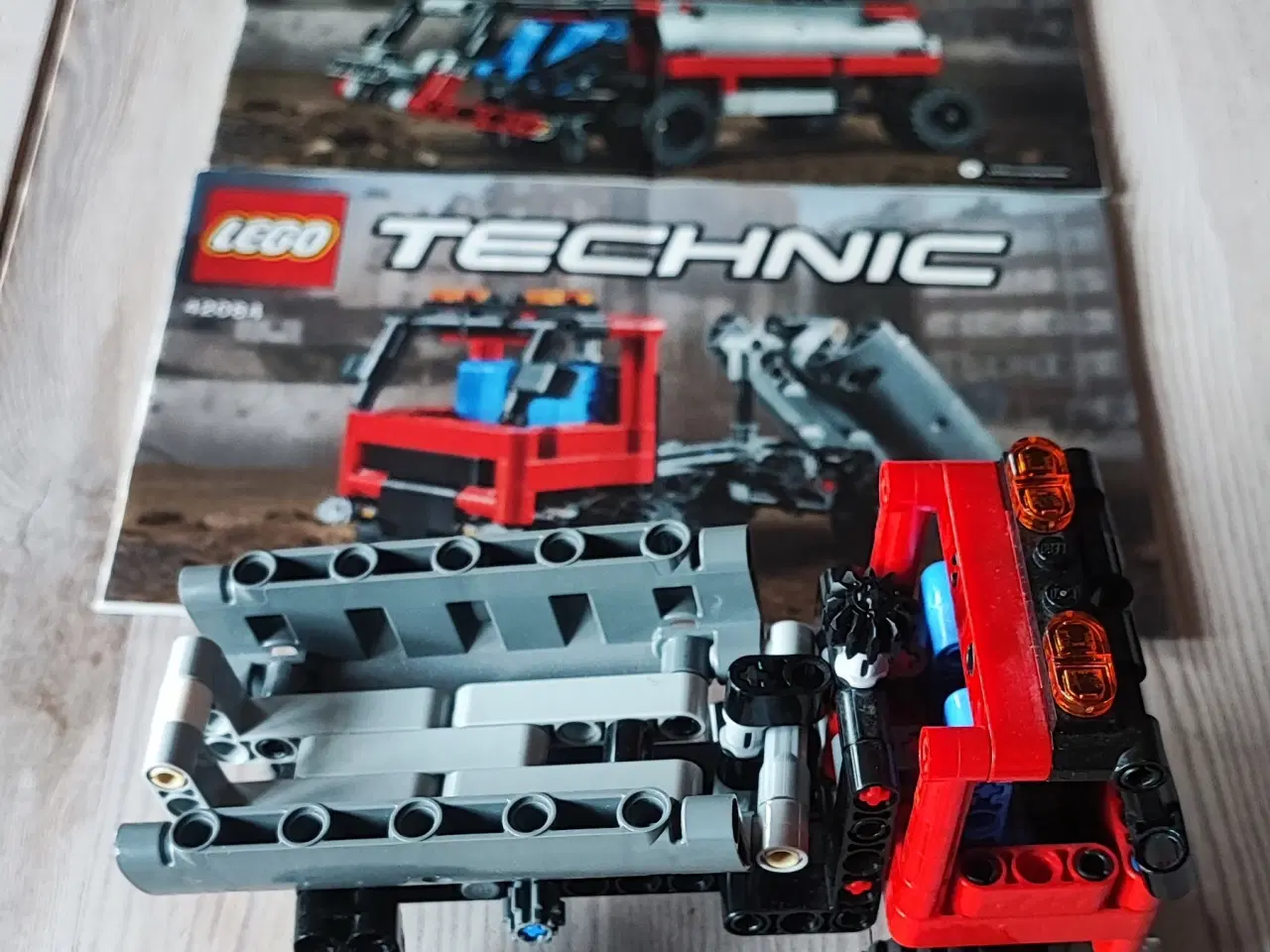 Billede 1 - Lego technic 42084