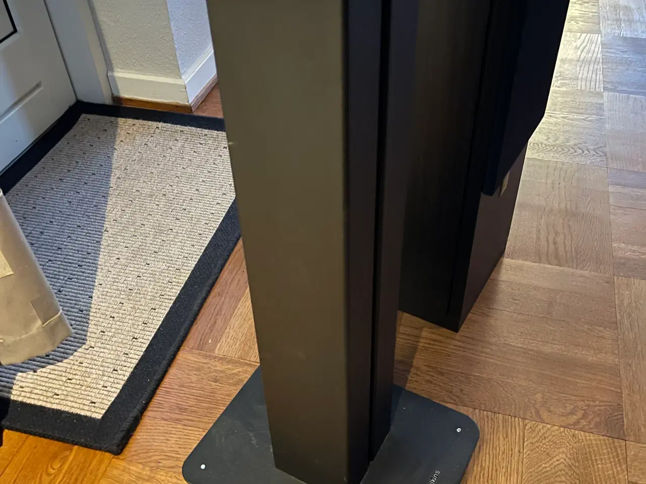 Billede 2 - Solide Højtalerstandere Bowers & Wilkins Stav24