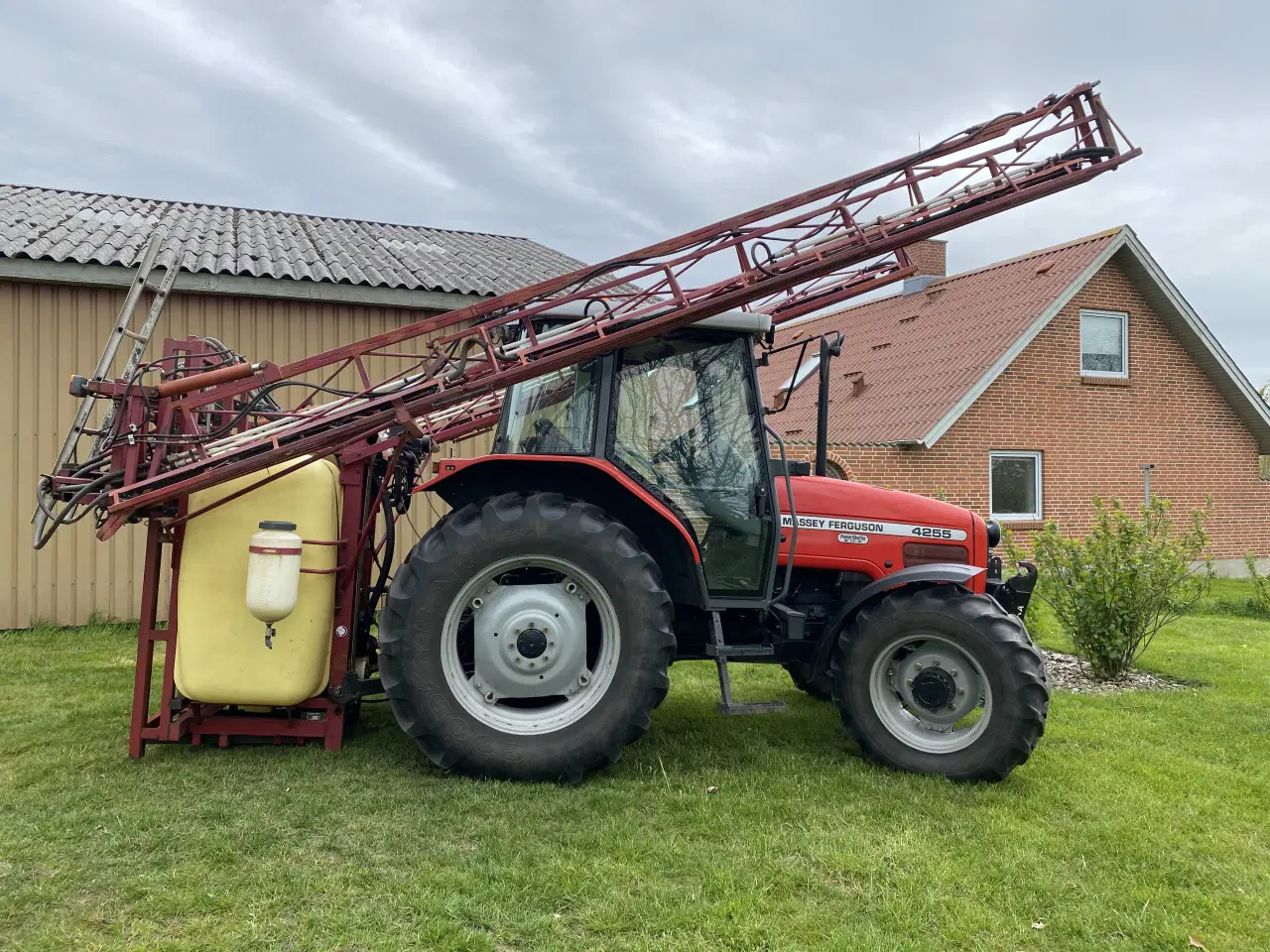 Billede 1 - Hardi 24m liftsprøjte.