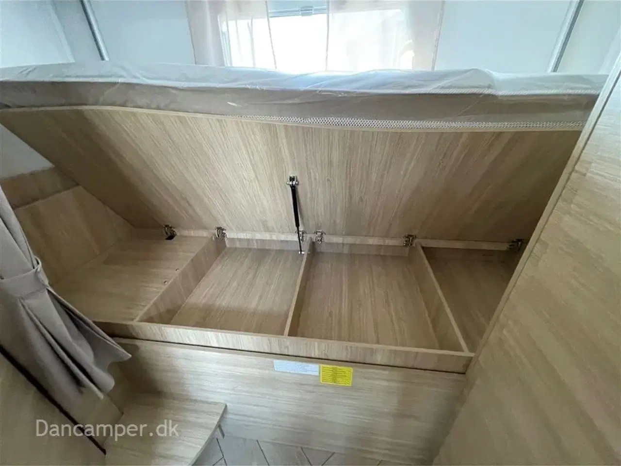 Billede 18 - 2026 - Chausson 720 Chausson 720 Titanium Line, 165 Hk, 8-trins aut.gear, adaptiv fartpilot