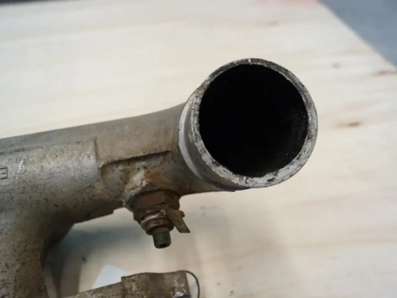 Billede 7 - Ford 7710 Indsugnings Manifold E0NN9425AA