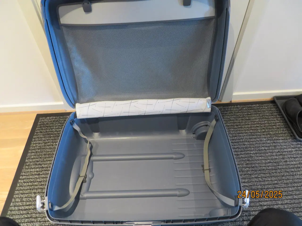 Billede 2 - Kuffert Samsonite med lås i fin stand