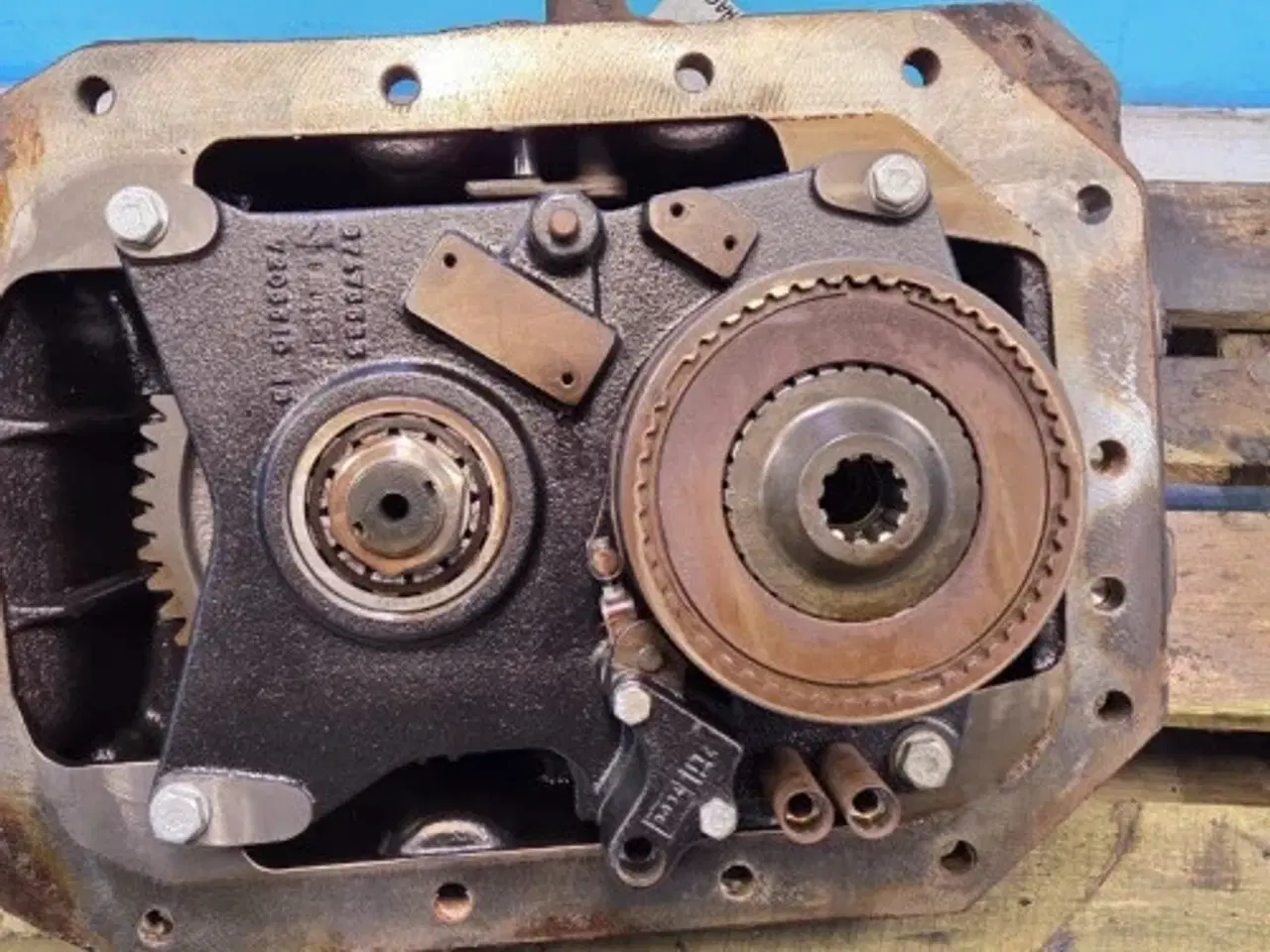 Billede 11 - Case 185  PTO Transmission  47130743