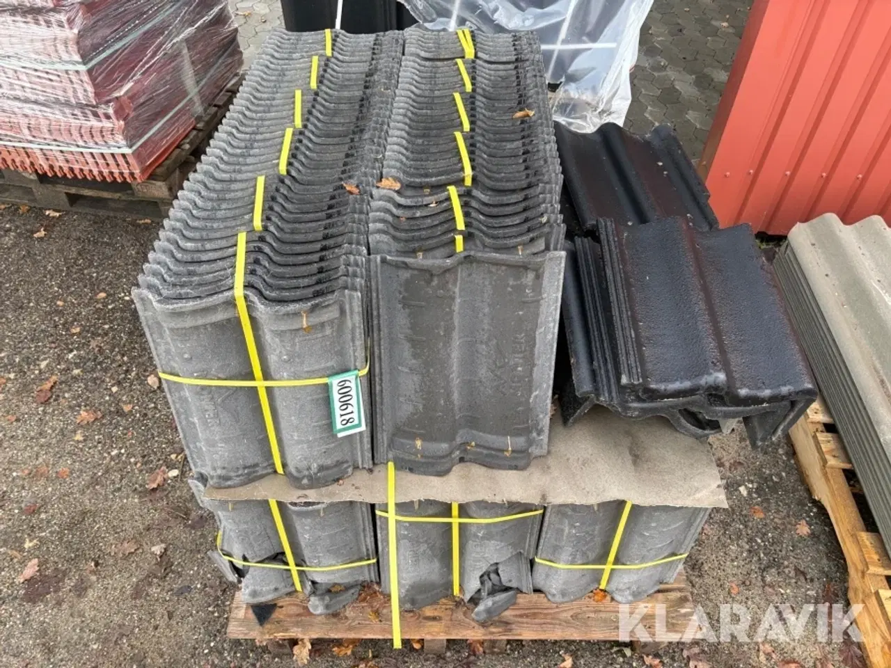 Billede 2 - Sorte tagsten 160+ styk