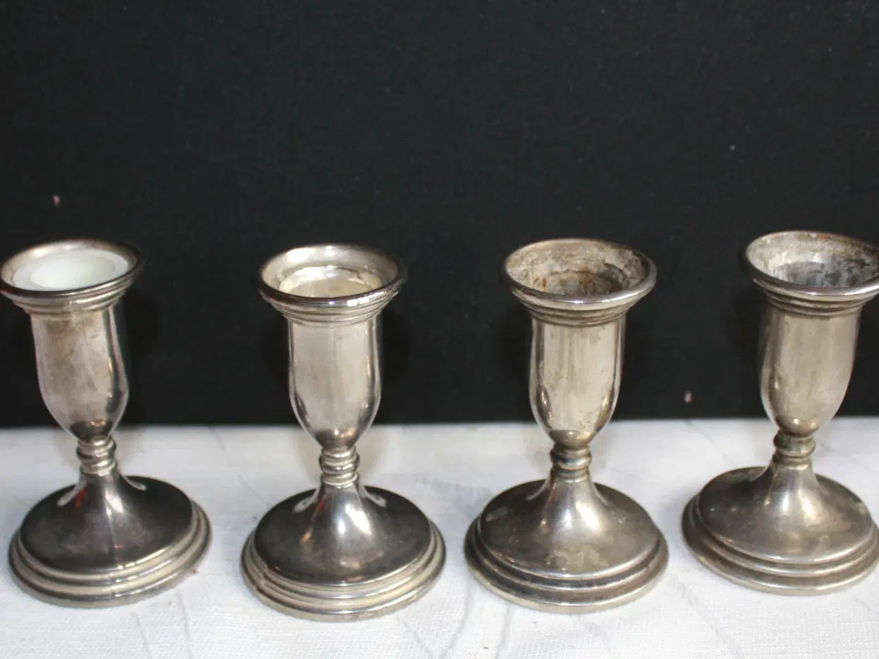 Billede 1 - 4 små lysestager, sølvplet