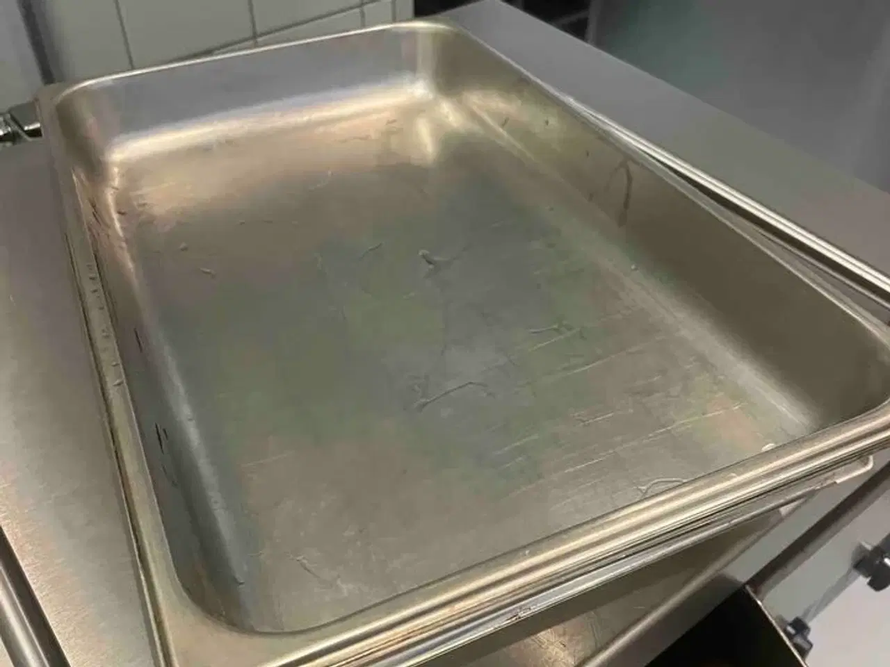 Billede 1 - Ca. 40 stk. blandede Gastrobakker