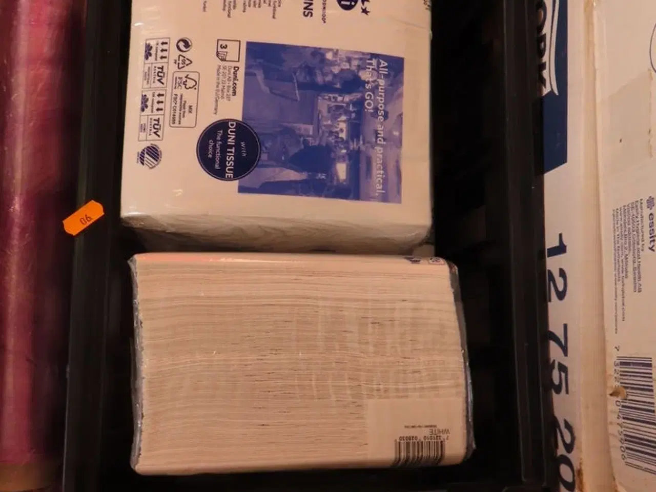 Billede 5 - Diverse servietter samt toiletpapir