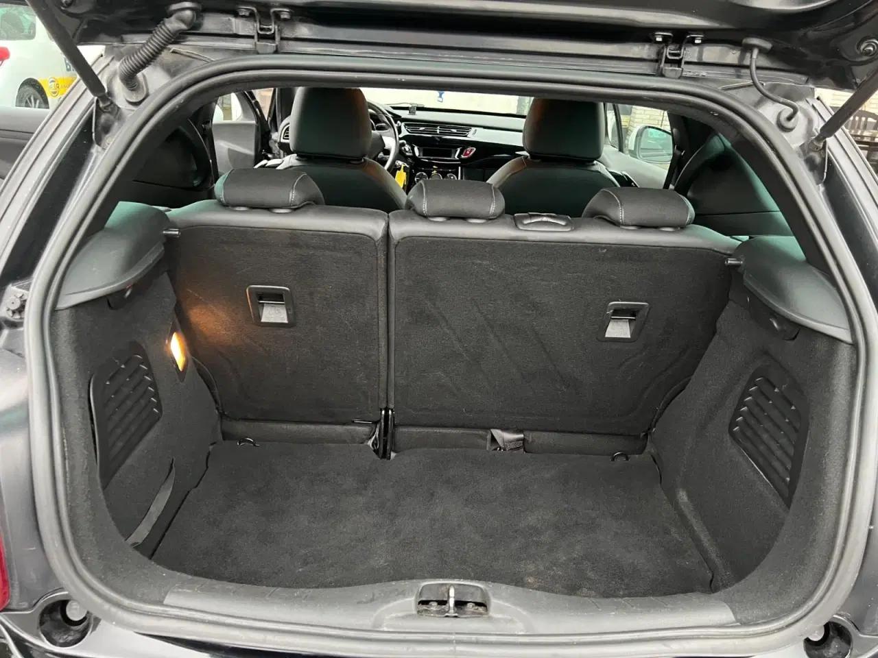 Billede 7 - Citroën DS3 1,6 BlueHDi 100 Sport