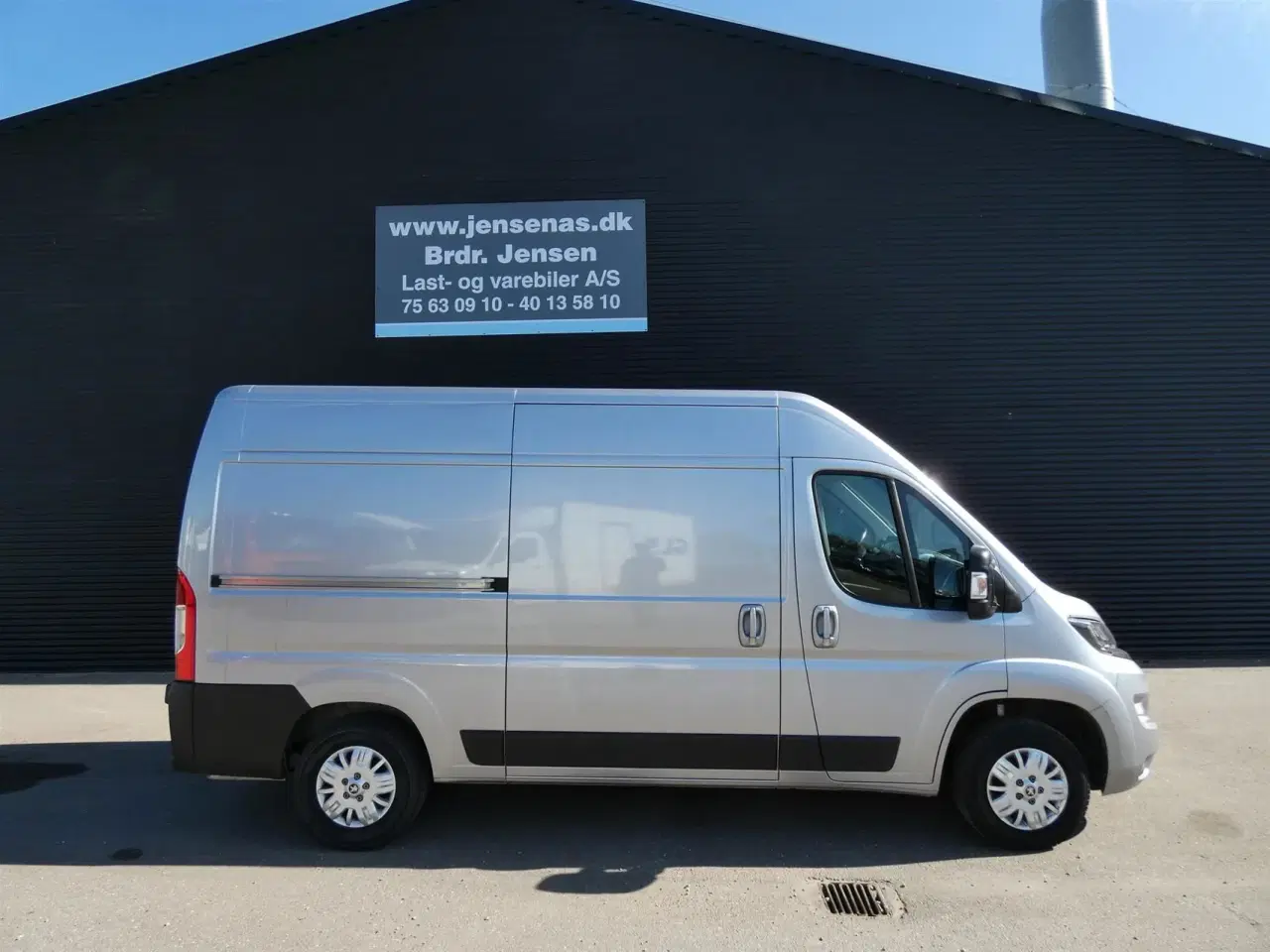 Billede 2 - Peugeot Boxer 335 L2H2 2,2 BlueHDi Ultimate 165HK Van 6g