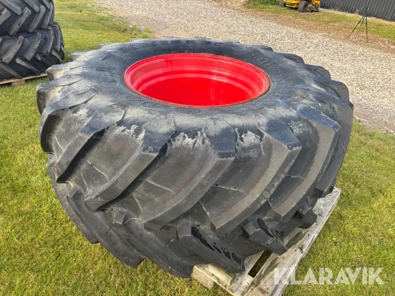 Billede 3 - Hjul 800/65R32 Trelleborg TM 2000