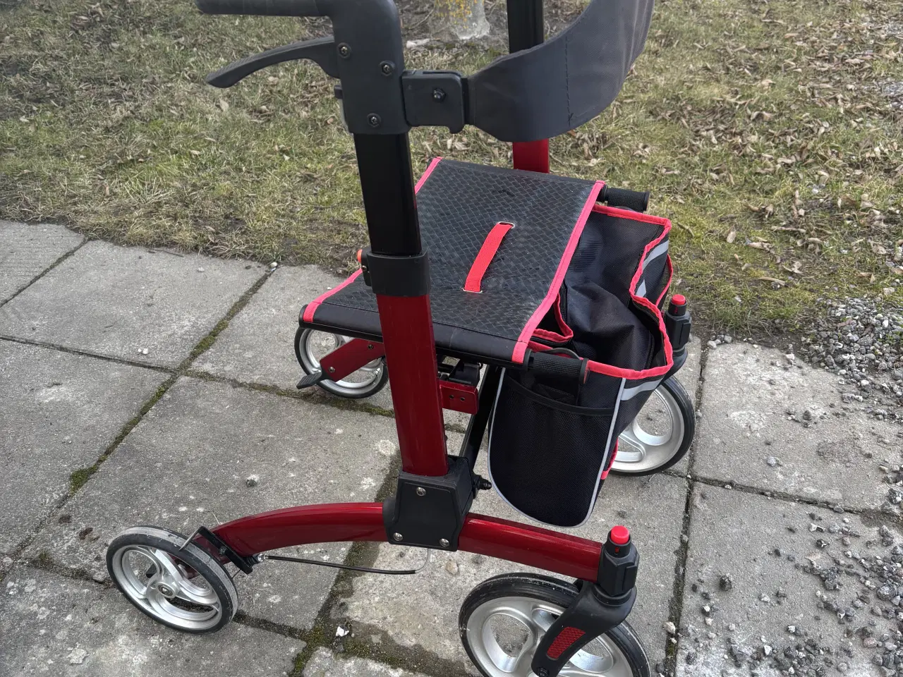 Billede 3 - Rollator