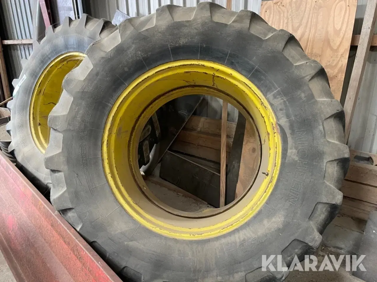 Billede 2 - Tvillingehjul Michelin 20.8R38XM18