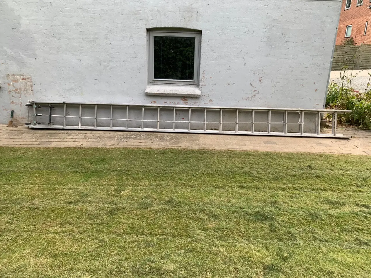 Billede 2 - Hejsestige, 2-delt, med lås og næsehjul