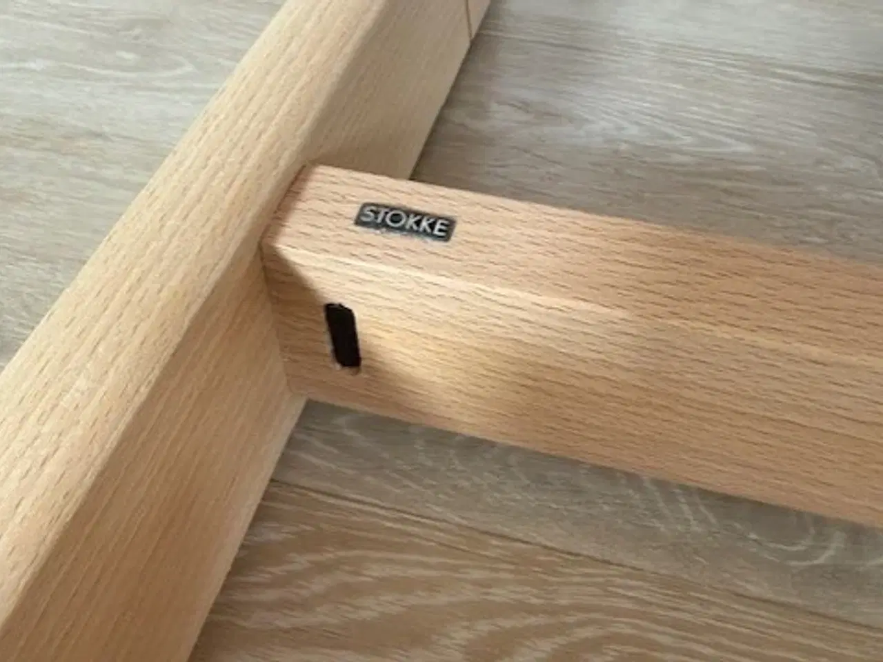 Billede 5 - Trip Trap Højstol i Massiv Bøg Lys Natur.