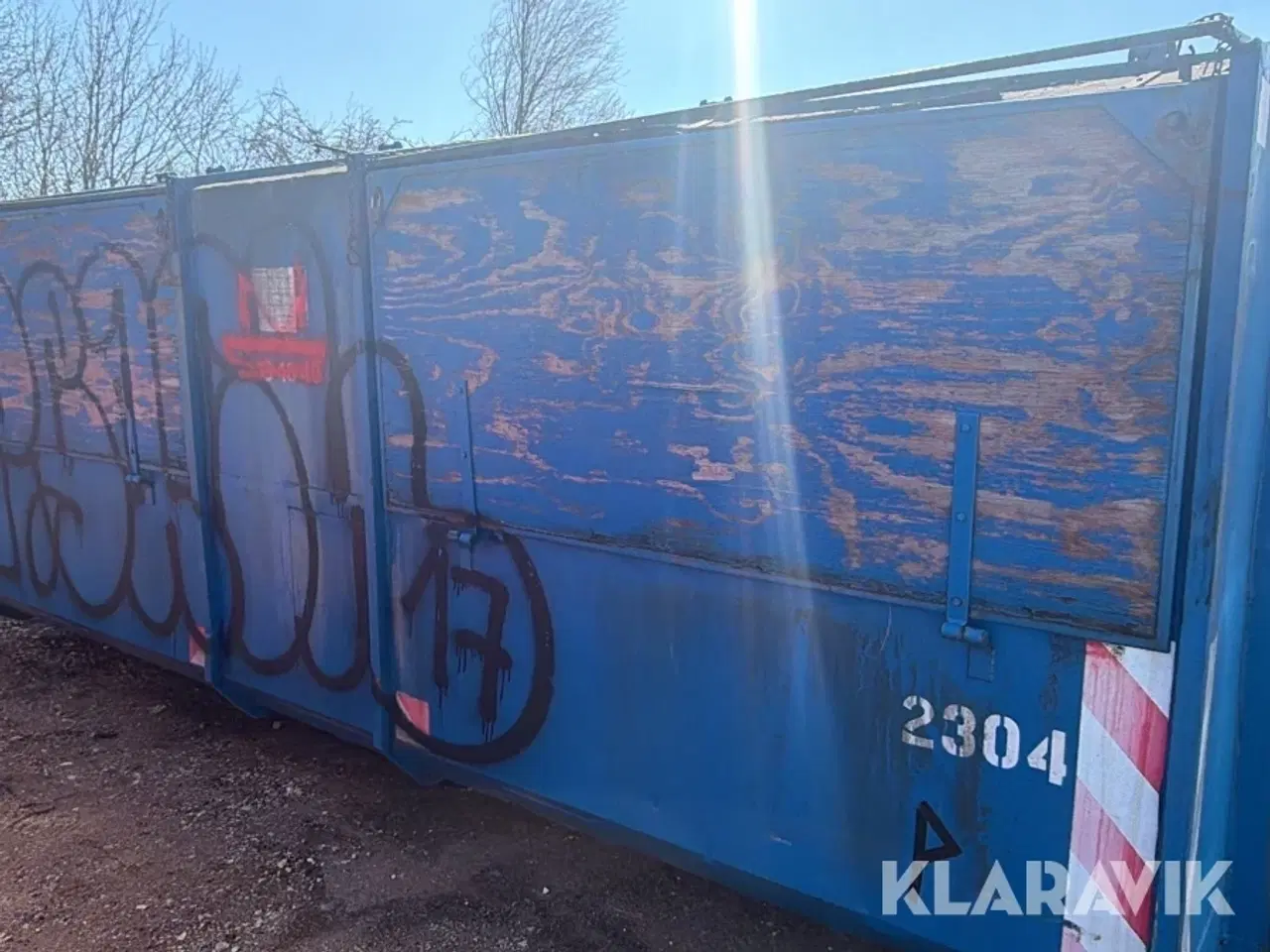 Billede 4 - Lukket container med trælåger