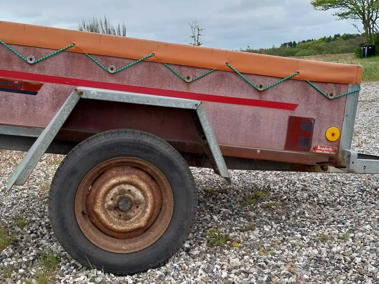 Billede 4 - Brenderup 450kg sælges 