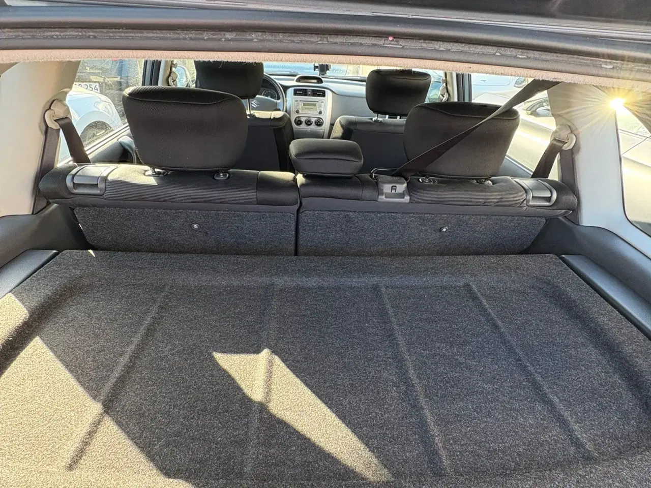 Billede 8 - Fin Suzuki Liana fra 2007