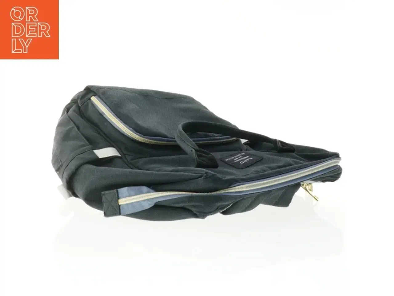 Billede 2 - Sort Pusletaske Rygsæk fra LAND (str. 43 x 35 cm)