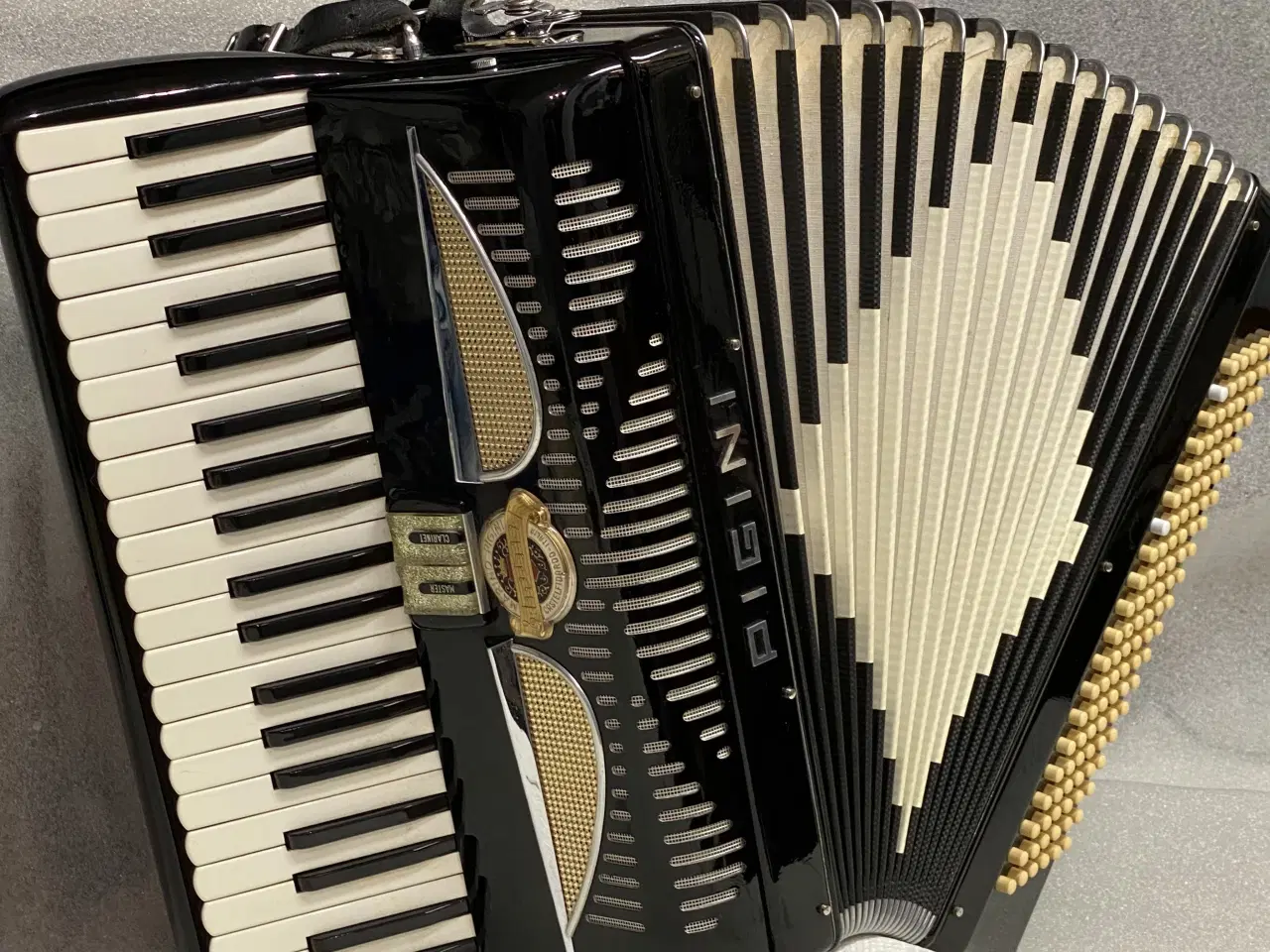 Billede 8 - PIGINI tangharmonika – 41/120 – kompakt og let