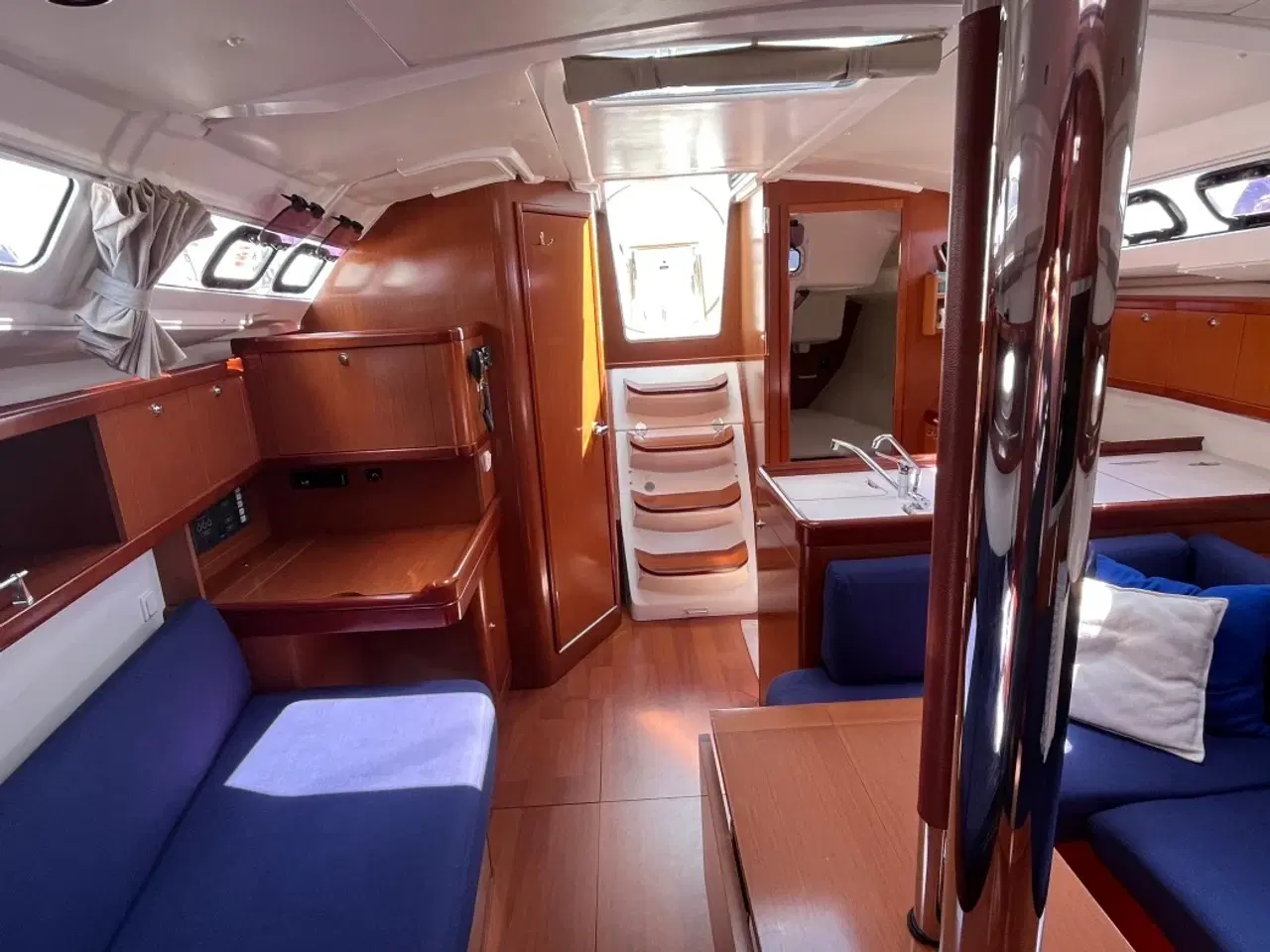 Billede 11 - Beneteau Oceanis 37  -  SOLGT/SOLD