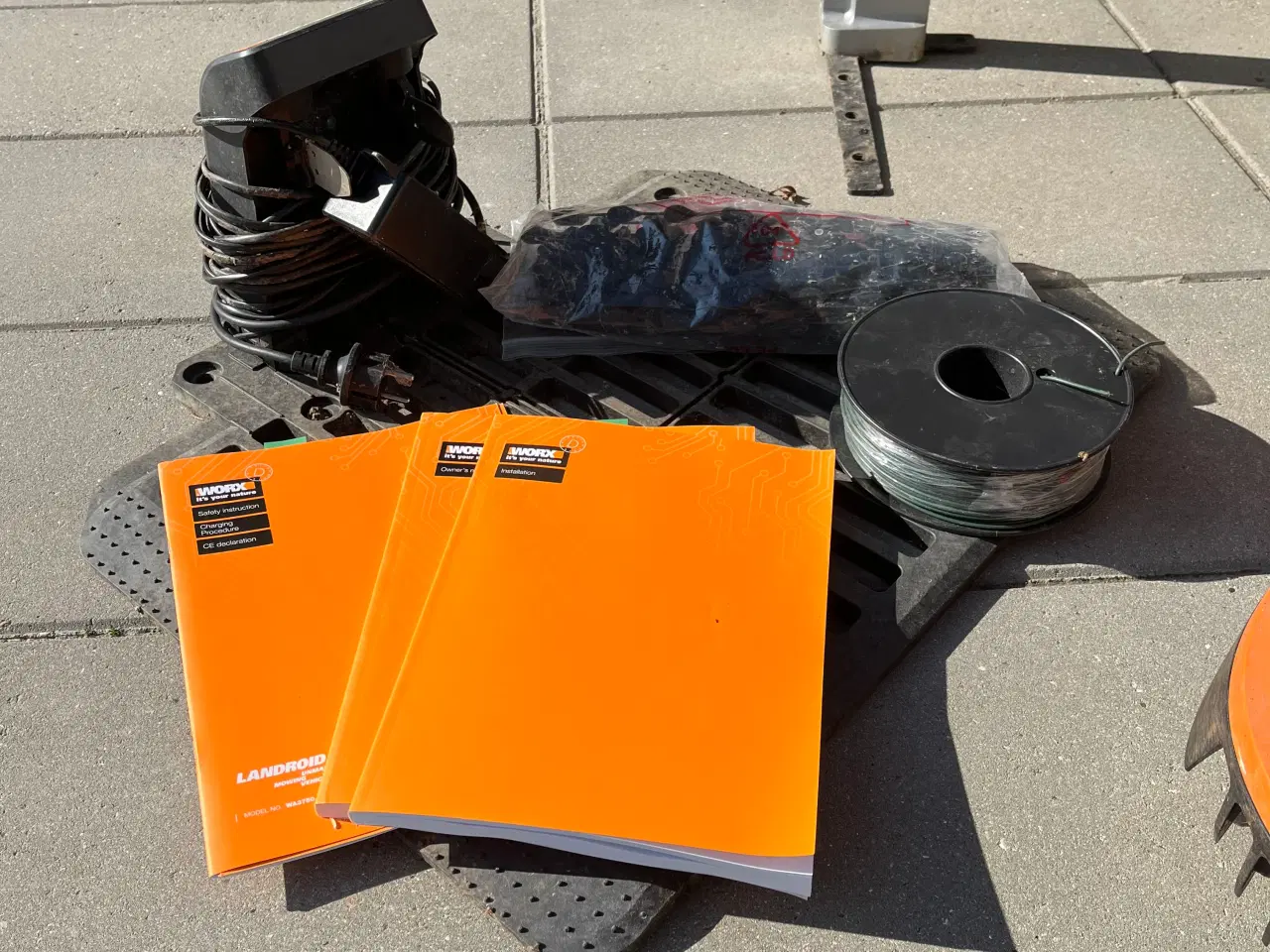 Billede 3 - Worx Landroid robotplæneklipper