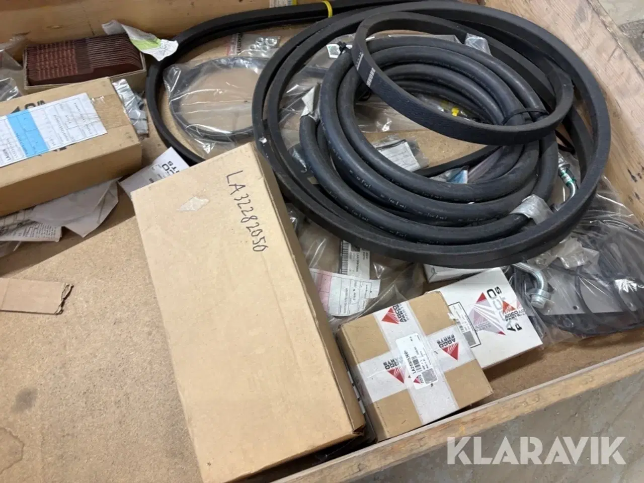 Billede 6 - 5paller assorteret reservedele