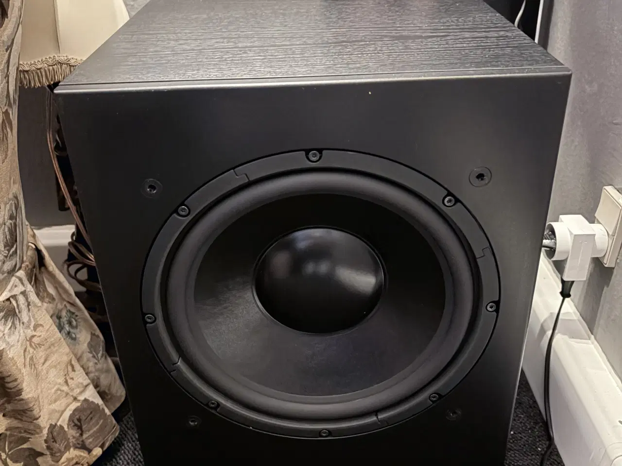 Billede 2 - 2 stk. Dali subwoofer sælges