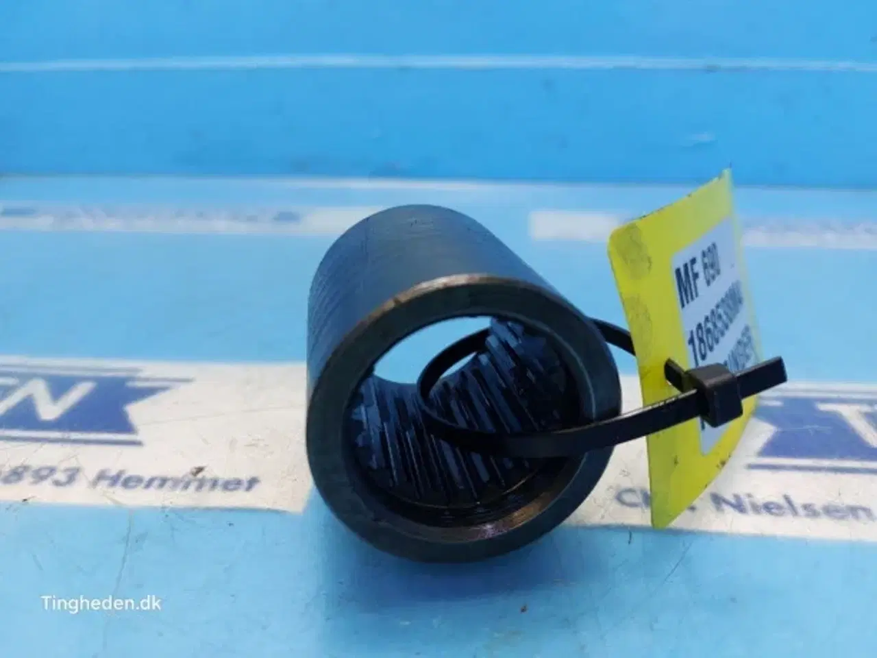 Billede 5 - Massey Ferguson 690 Muffe 1868538M4