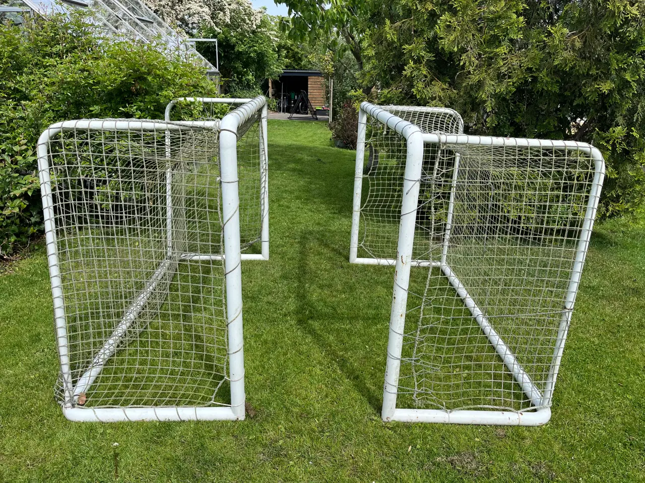 Billede 1 - 2 x metal fodboldmål t have - h:130 b:200 d:75cm