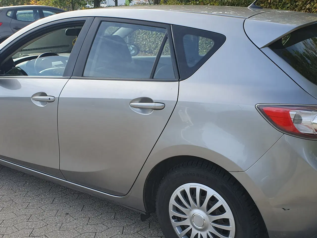 Billede 3 - Mazda 3 Hatchback 1,6 Årgang 2009