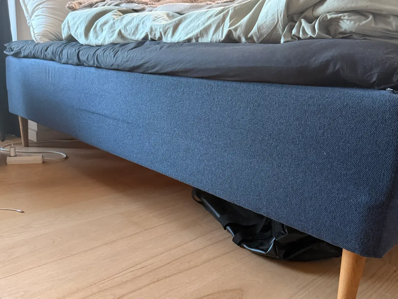 Billede 3 - Seng med topmadras 140x200