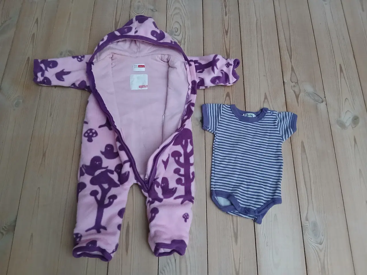 Billede 2 - STR 50 . 56 - uldbody og køredragt