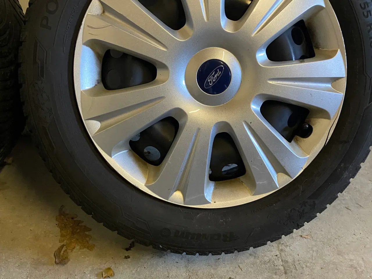 Billede 3 - Vinterdæk med fælge 