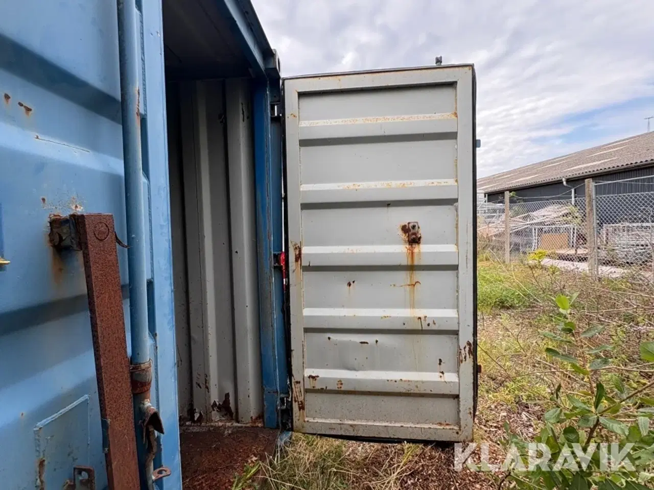 Billede 10 - Container 10 fods sælges med indhold
