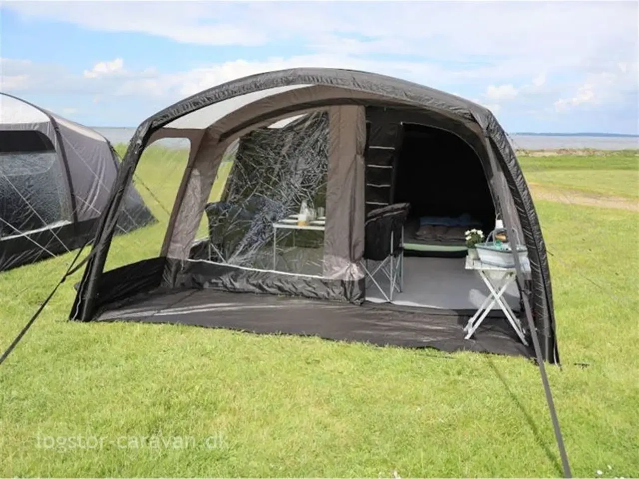 Billede 3 - - - - FMT HERA 4 Air Vestibule 1499.00 kr