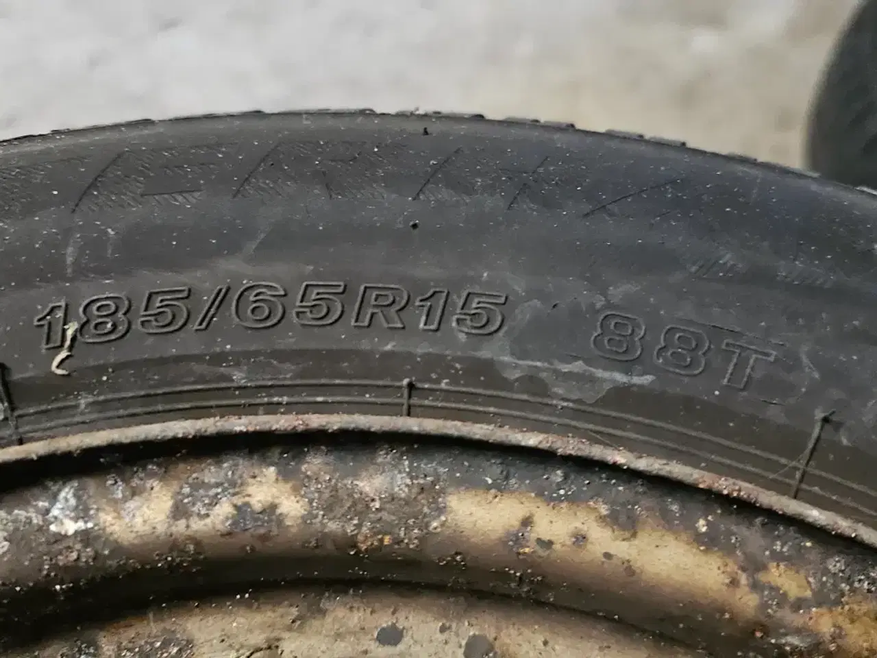 Billede 2 - Vinterdæk Renault Kangoo - 185/65R15 88T