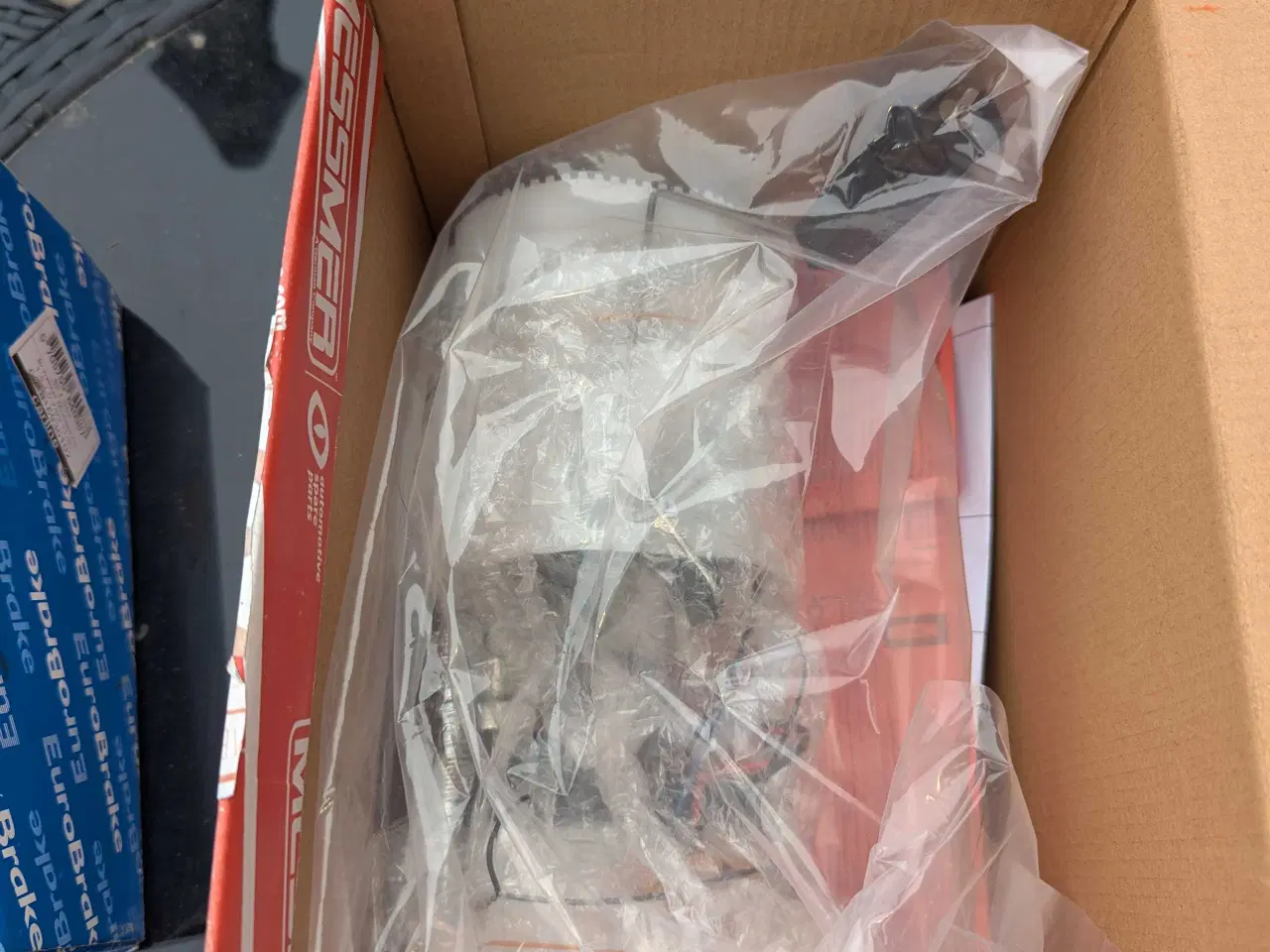 Billede 2 - Ford Mondeo mk4 2,0 benzinpumpe 