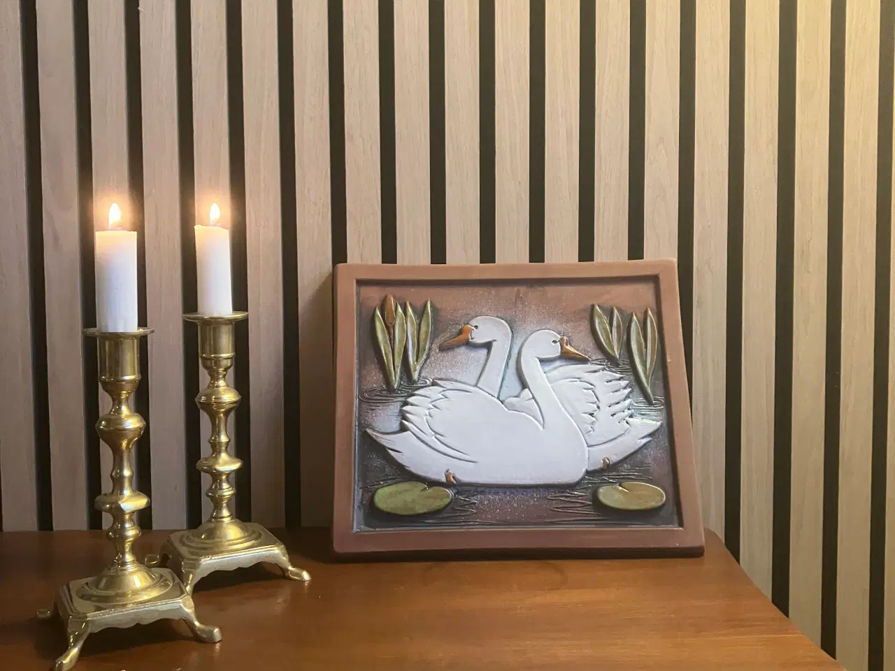 Billede 1 - Relief fra Jie keramik med svanepar