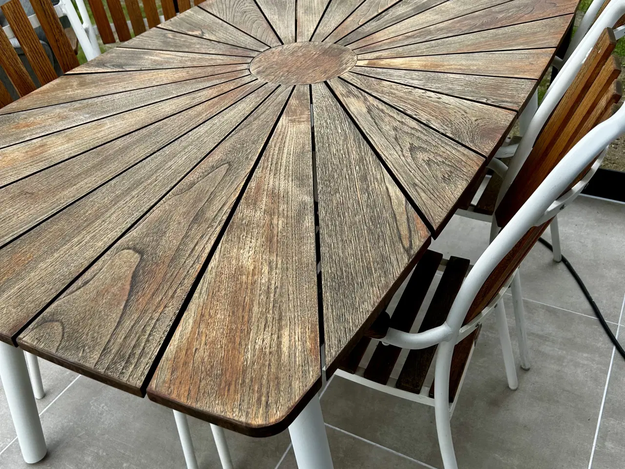Billede 6 - Flot bord og stole fra DaneLine