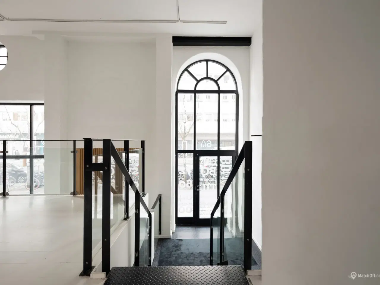 Billede 5 - Lejemål med godt lysindfald og god rumfordeling på Frederiksberg Allé