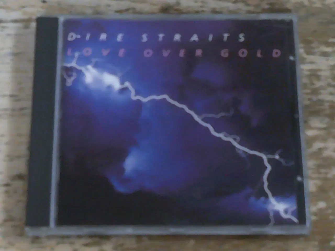 Billede 1 - DIRE STRAITS - LOVE OVER GOLD